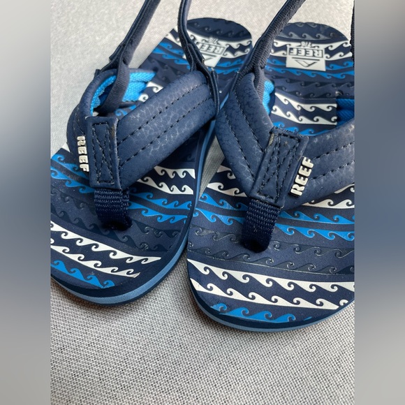 Boys REEF Sandals | Size 7/8 - Picture 5 of 7